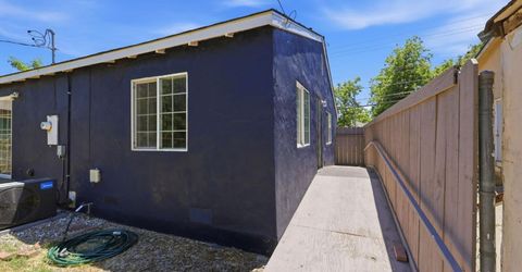3913 23rd Ave, Sacramento, CA 95820 Photo