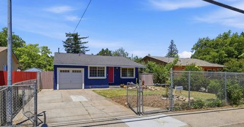 3913 23rd Ave, Sacramento, CA 95820 Photo