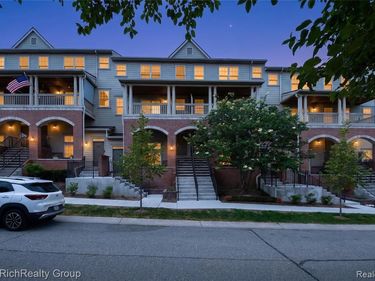 3922 Forester Boulevard, Auburn Hills, MI 48326