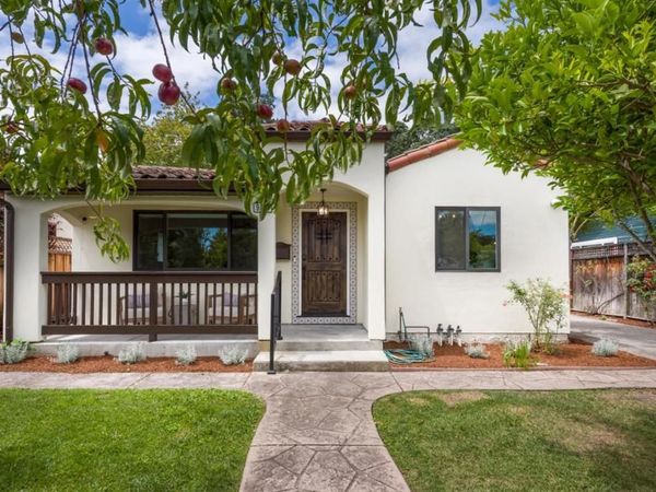 926 Iris Street, Redwood City, CA 94061