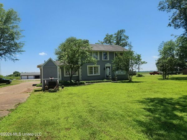 12911 Star Landing Road, Lake Cormorant, MS 38641
