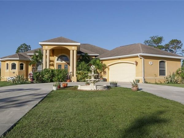 611 Clayton AVE, LEHIGH ACRES, FL 33972