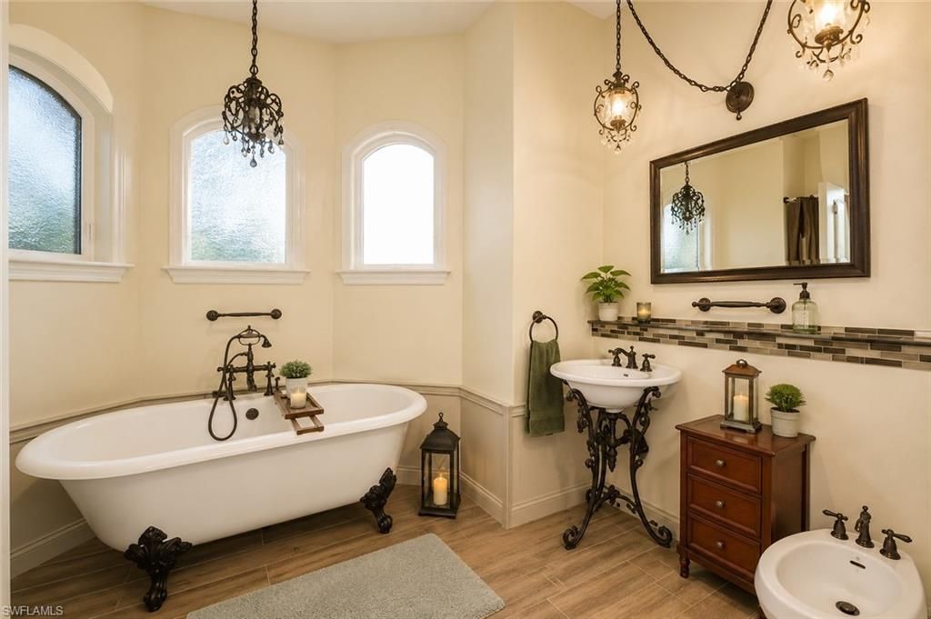 611 Clayton Ave, Lehigh Acres, FL 33972 Photo