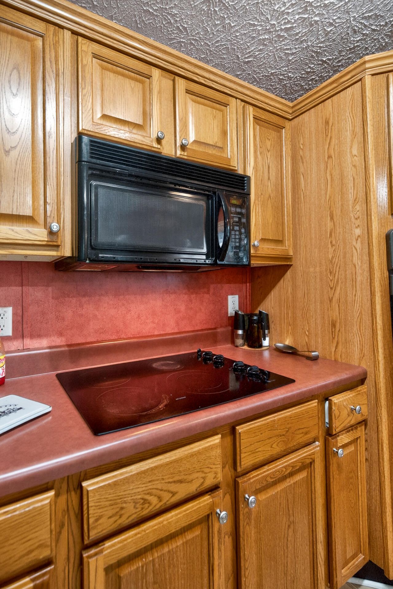 9166 Jefferies Highway Photo 26