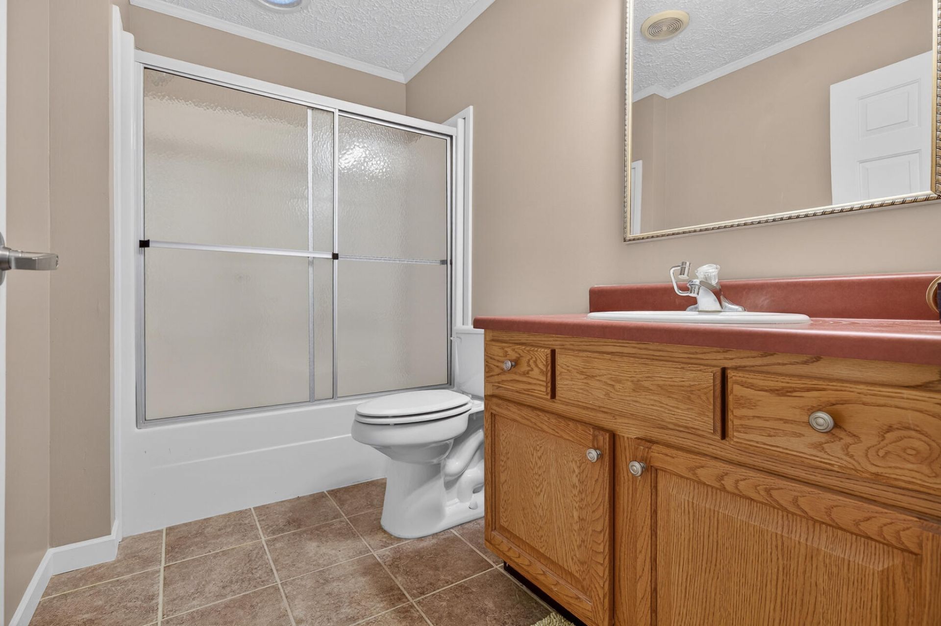 9166 Jefferies Highway Photo 40