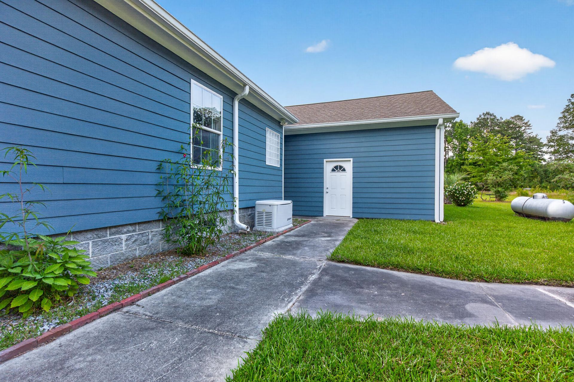 9166 Jefferies Highway Photo 48