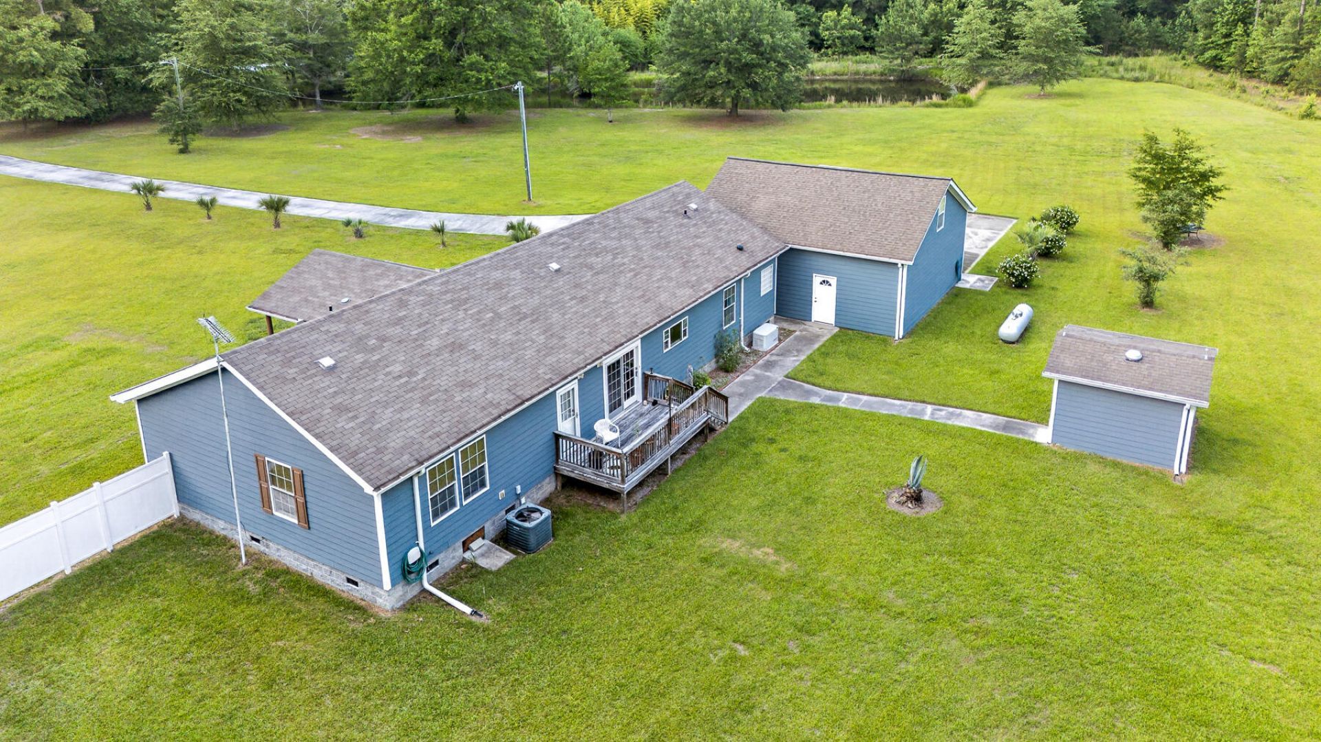 9166 Jefferies Highway Photo 58