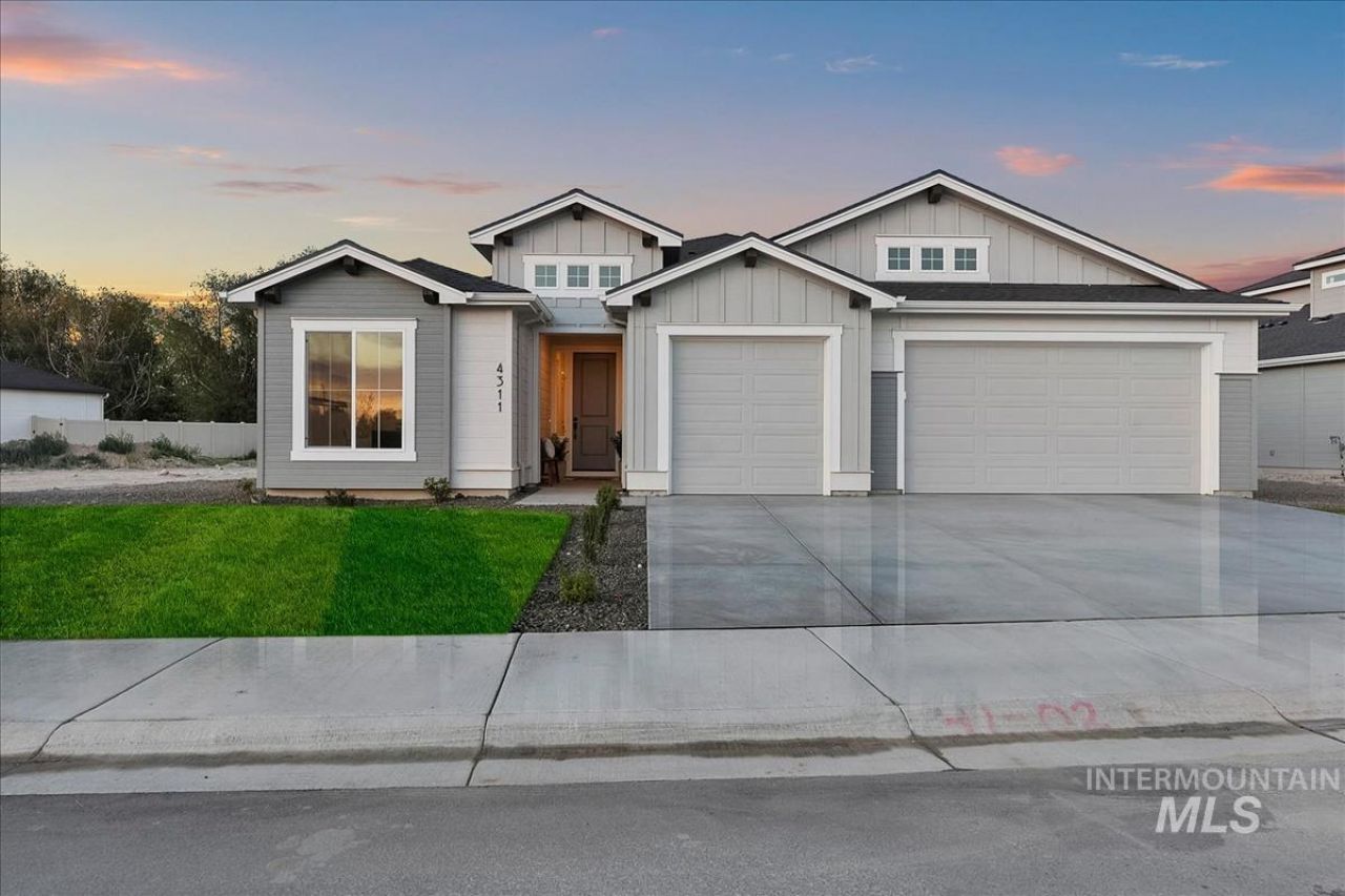 4311 Tropic Way, Caldwell, ID 83607 Main Photo