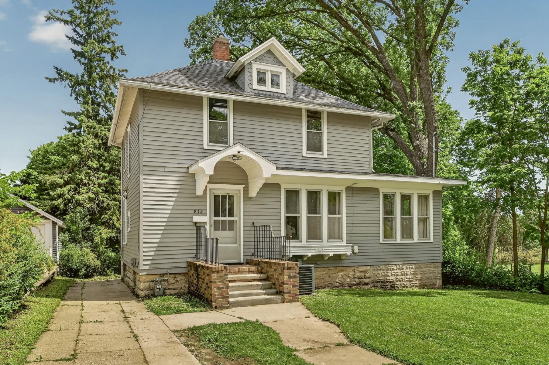 812 6th Avenue SW, Rochester, MN 55902