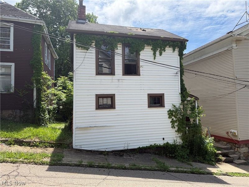918 Florence Street, East Liverpool, OH 43920 Photo 2