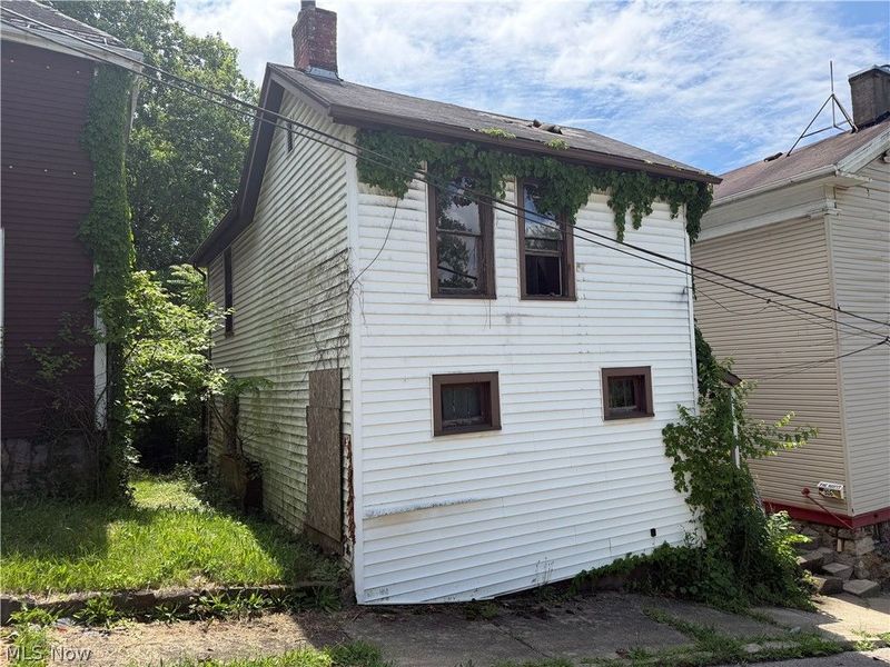 918 Florence Street, East Liverpool, OH 43920 Photo 3