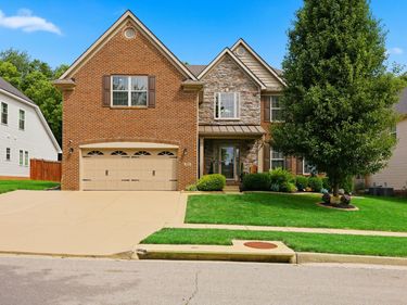 121 Waterside Drive, Georgetown, KY 40324
