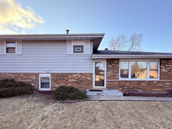 19816 Orchard Avenue , Lynwood, IL 60411