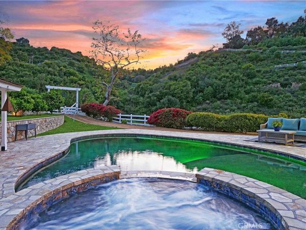 3 Poppy Trail, Rolling Hills, CA 90274