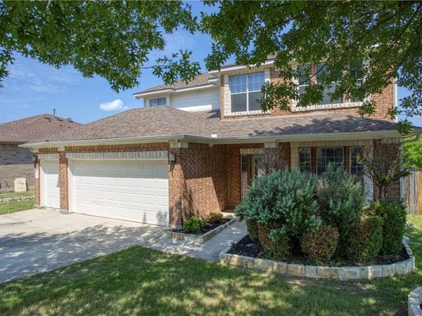 1107 Middle Brook DR , Leander, TX 78641