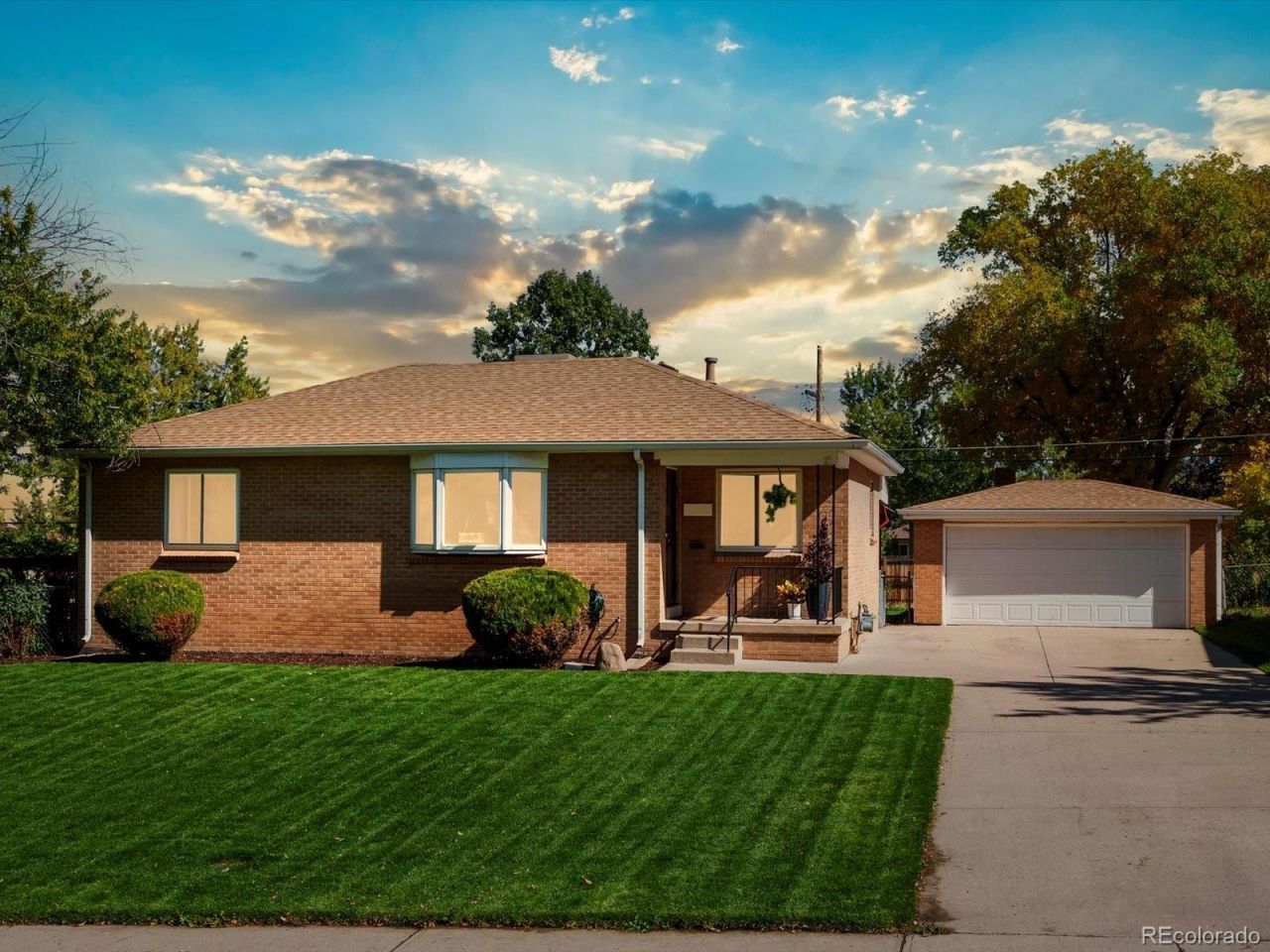 2256 S Zenobia Street, Denver, CO 80219 Main Photo