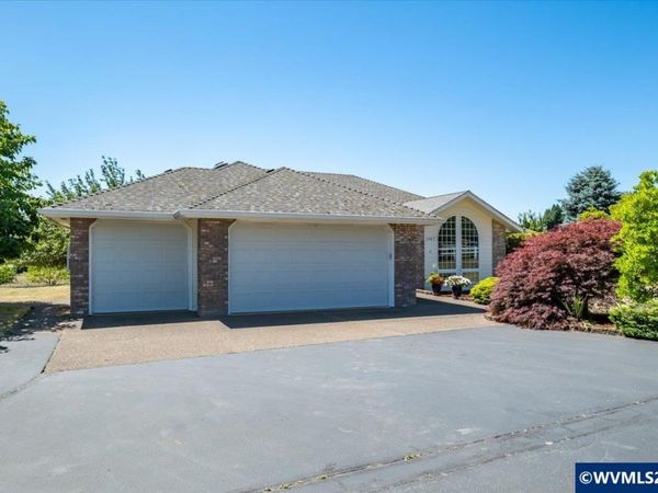 1967 74th Av SE, Salem, OR 97317