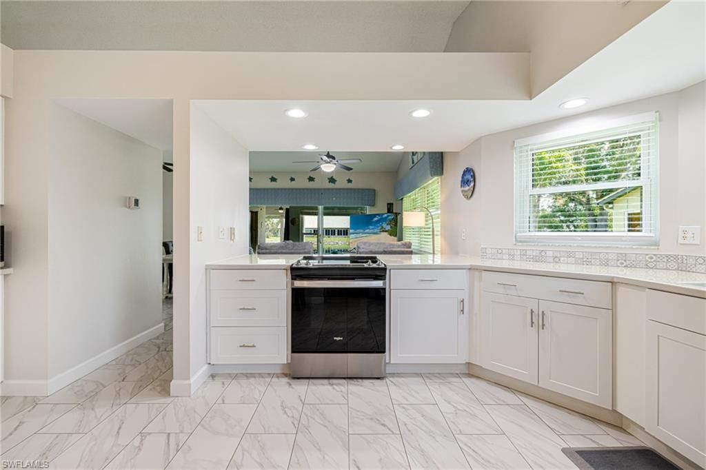 301 Mcgregor Park Cir, Fort Myers, FL 33908 Photo