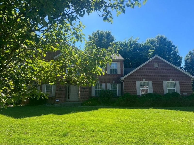 5827 Maxfli Lane, Mason, OH 45040 Photo 2
