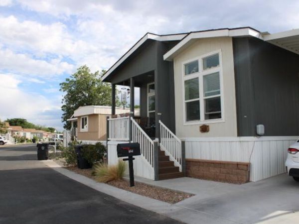 720 Fox Lane SE, Edgewood, NM 87015