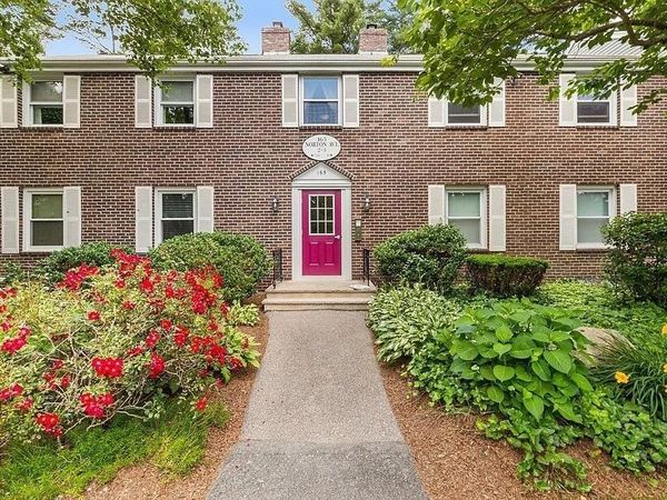 165 Norton Ave, Unit 5, Easton, MA 02375