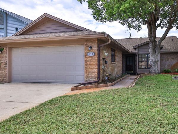 914 Ginger Tree Place, Port Orange, FL 32127