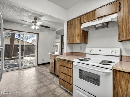 1915 Merchant Street, Sparks, NV 89431 Photo