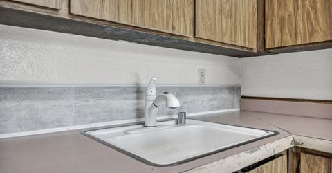 1915 Merchant Street, Sparks, NV 89431 Photo