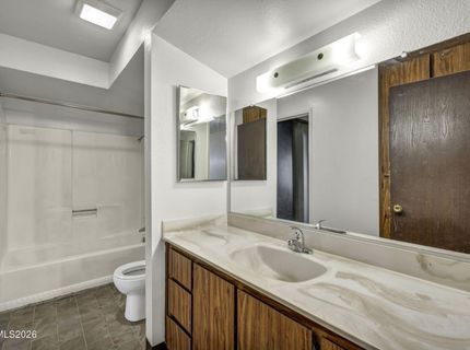 1915 Merchant Street, Sparks, NV 89431 Photo