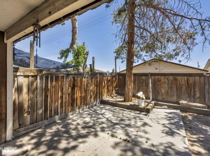 1915 Merchant Street, Sparks, NV 89431 Photo