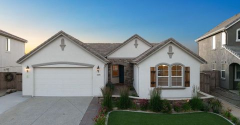 2439 Spring Flower Drive, Reno, NV 89521 Photo