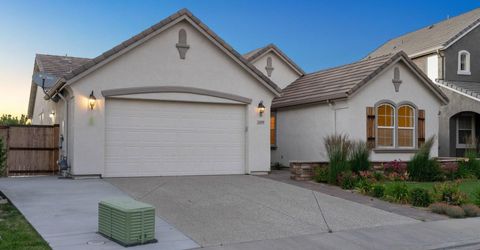 2439 Spring Flower Drive, Reno, NV 89521 Photo