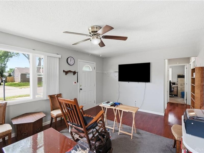 187 Pat Lane, Fairborn, OH 45324 Photo 11