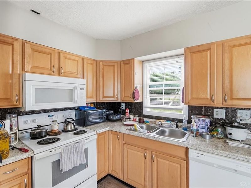 187 Pat Lane, Fairborn, OH 45324 Photo 15