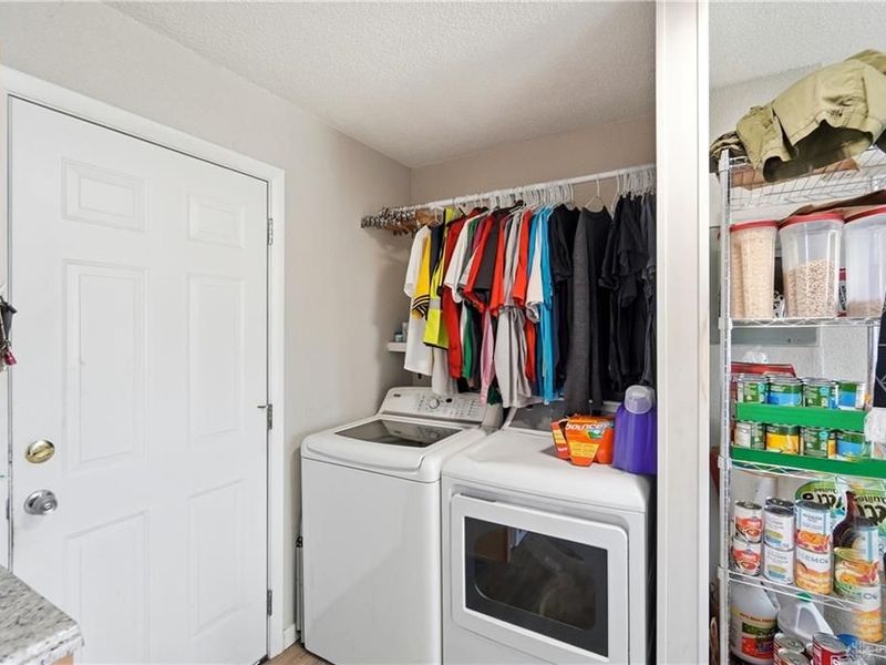 187 Pat Lane, Fairborn, OH 45324 Photo 16