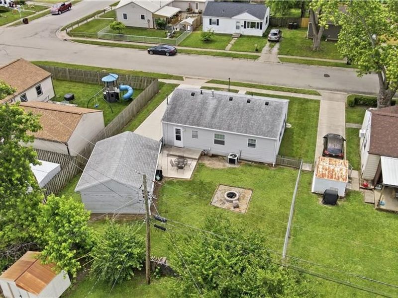 187 Pat Lane, Fairborn, OH 45324 Photo 5