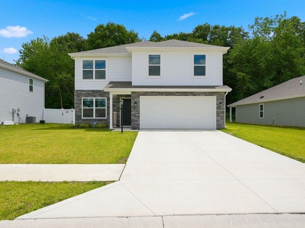 4409 Bradley Drive, Fort Wayne, IN 46818