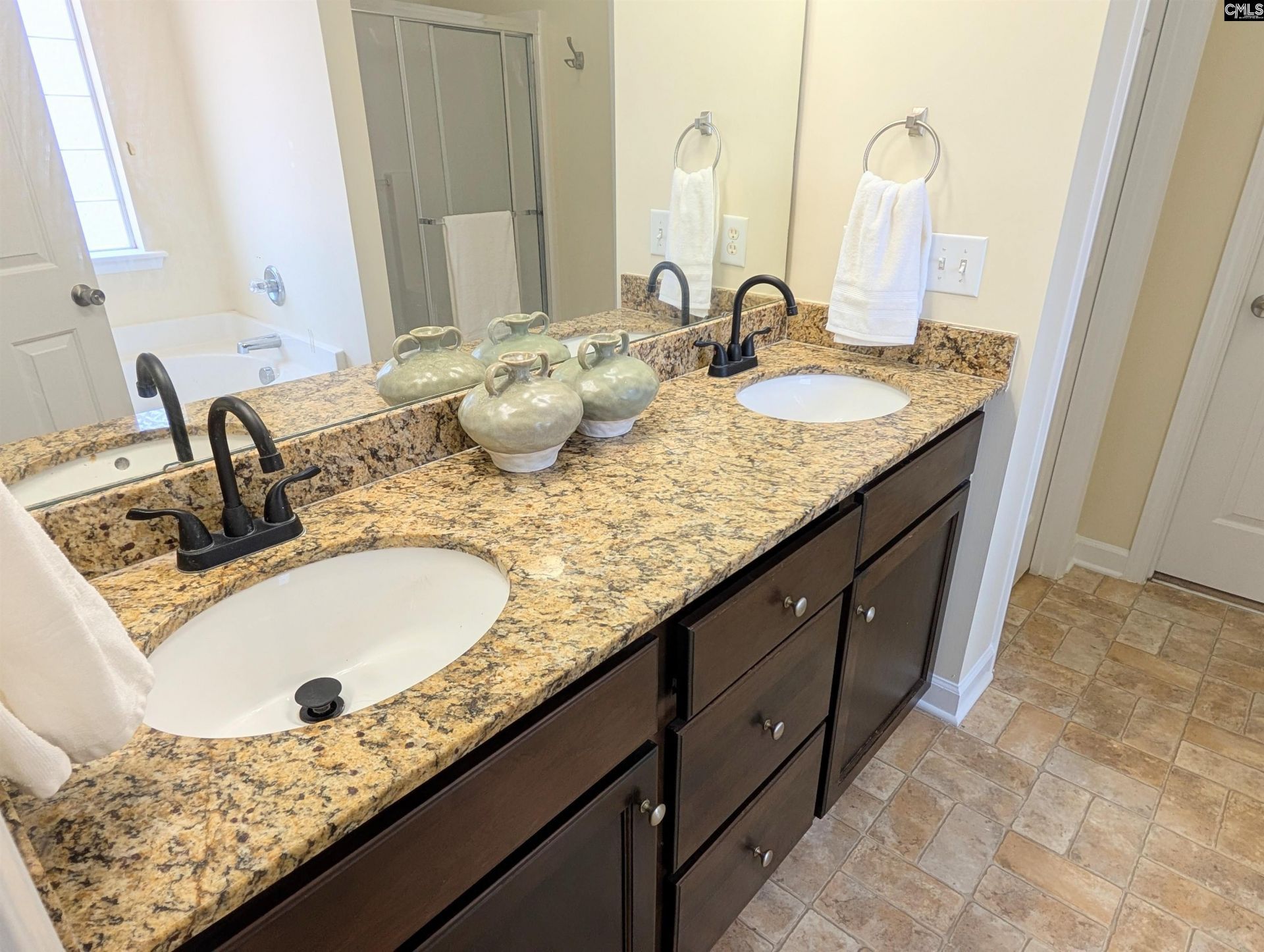 109 Thomaston Drive  Photo 28