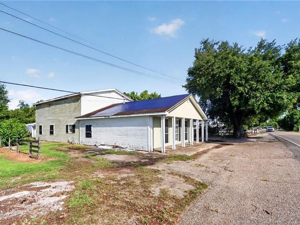 15729 E MAIN Street , Cut Off, LA 70345
