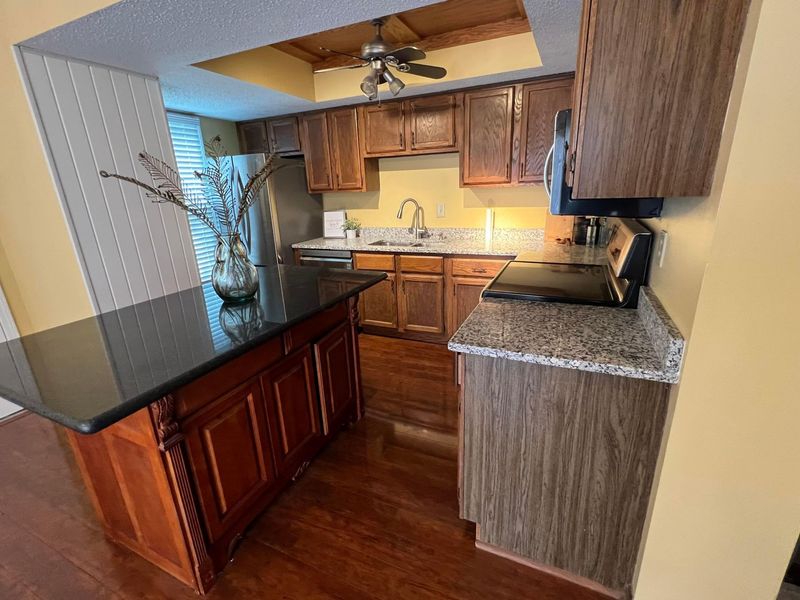 6911 Vally Down Road , Dublin, OH 43017 Photo 6