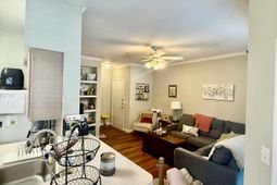 700 Daniel Ellis Drive photo 4
