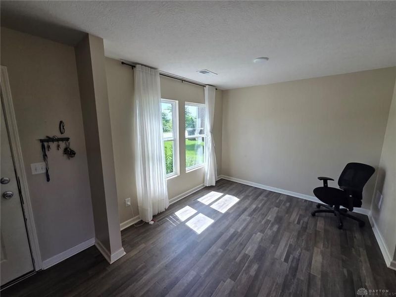 5754 Courtney Lane, Clayton, OH 45315 Photo 2