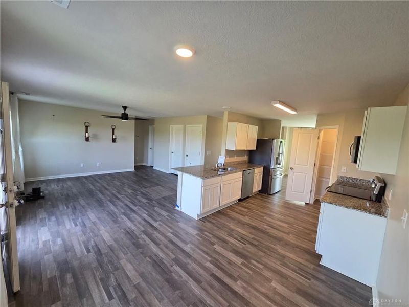 5754 Courtney Lane, Clayton, OH 45315 Photo 6