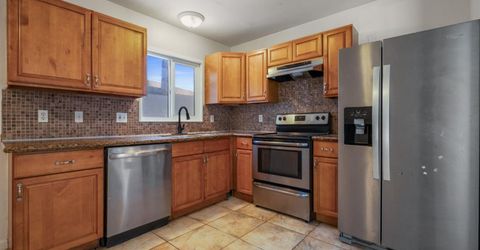 2077 W Sonoma Ave, Stockton, CA 95204 Photo