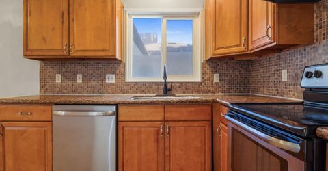 2077 W Sonoma Ave, Stockton, CA 95204 Photo