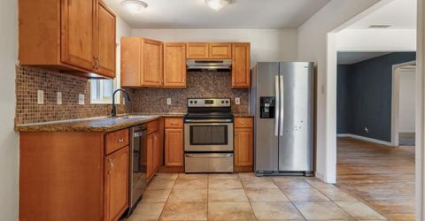 2077 W Sonoma Ave, Stockton, CA 95204 Photo