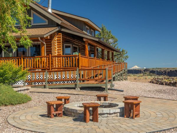 14831 SW Peninsula Drive, Terrebonne, OR 97760