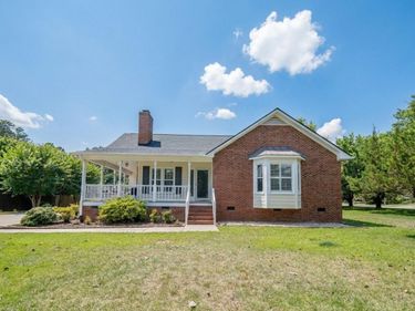 5900 Swales Way, Raleigh, NC 27603