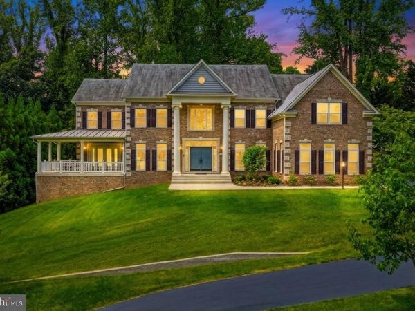 7821 OLD FALLS ROAD , MCLEAN, VA 22102
