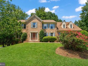 5926 FAIRVIEW WOODS DRIVE, FAIRFAX STATION, VA 22039